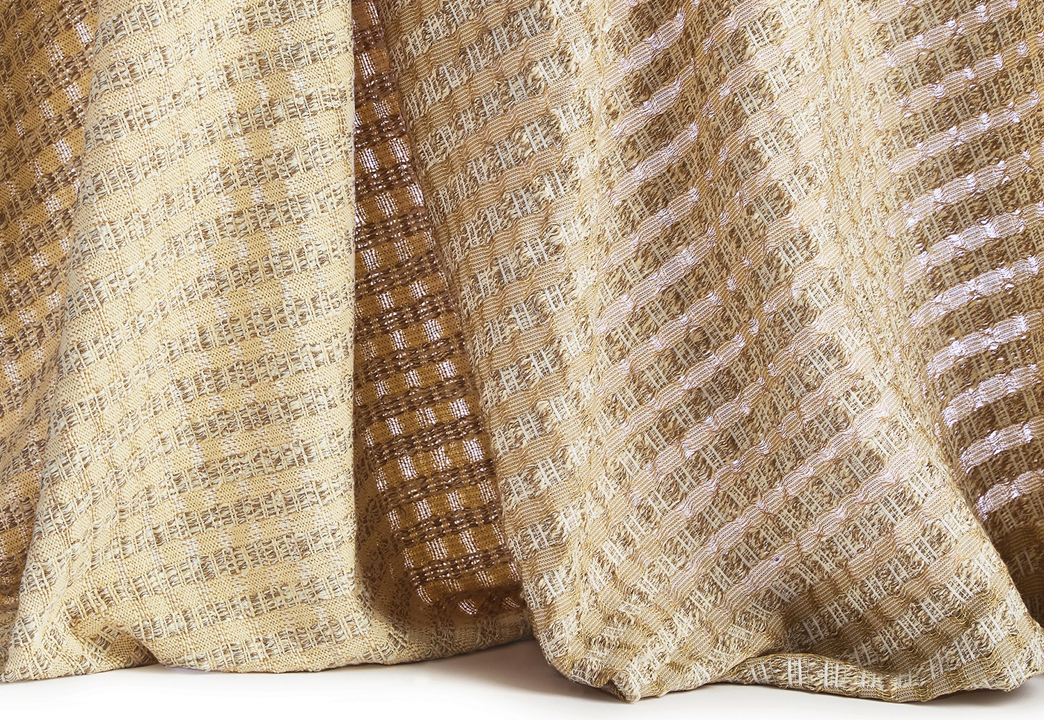 Honeycomb handwoven fabric